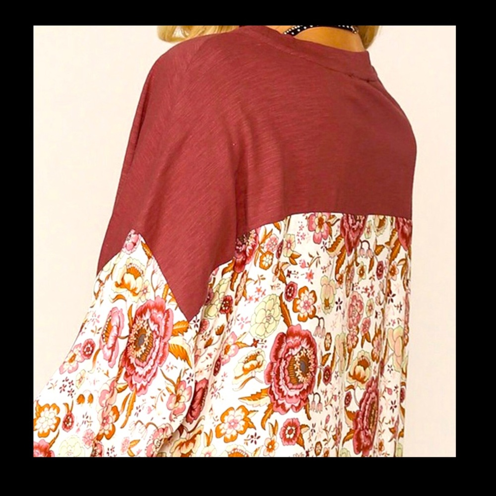 Runway Flowers - Picture 4 of 4